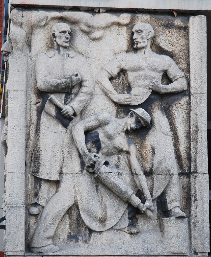 Koszalińskie reliefy z czterech stron