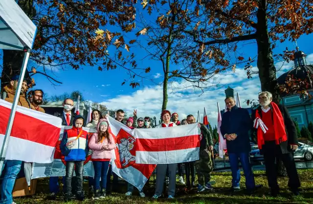 W czwartek, 21 października w alei oznaczono drzewo „Dla Wolności Białorusi”. Oznaczenia dokonała społeczność białoruska.