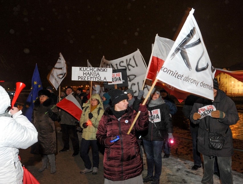 W niedzielę pod biurem PiS-u w Przemyślu, odbyła się kolejna...