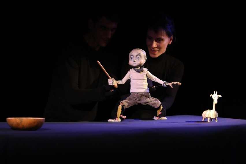 „Żyrafa” Hop Signor Puppet Theatre