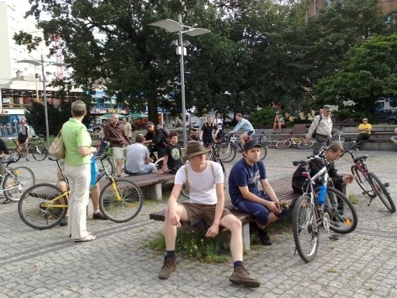 Jak się dowiedzieliśmy urzędnicy posłuchali sprzeciwu rowerzystów.