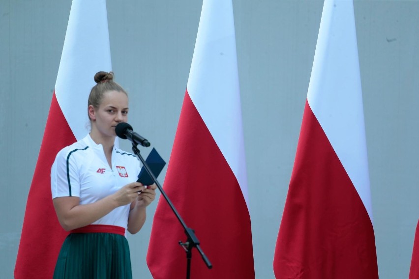 Paraolimpijczycy podczas ceremonii wręczenia nominacji...