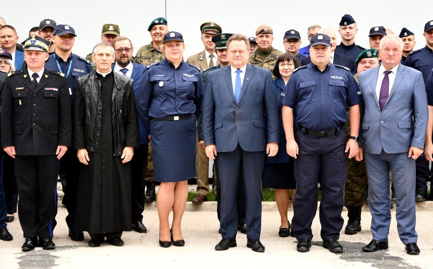 Suwałki. Zmodernizowano budynek suwalskiej policji. Na uroczystości nie zabrakło wiceministra Jarosława Zielińskiego [ZDJĘCIA]