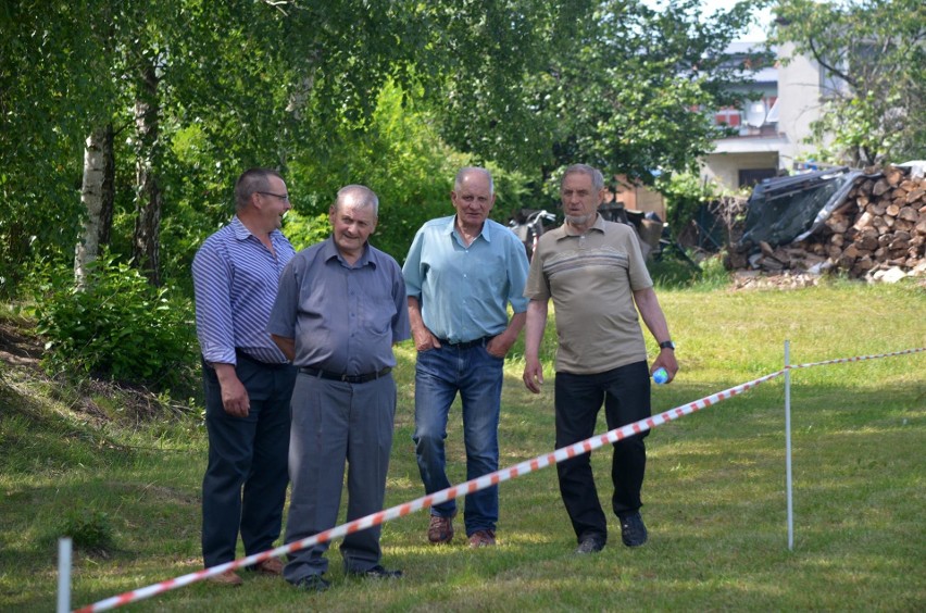 Powiat bytowski. Gminne Zawody Młodzieżowych Drużyn Pożarniczych (zdjęcia)