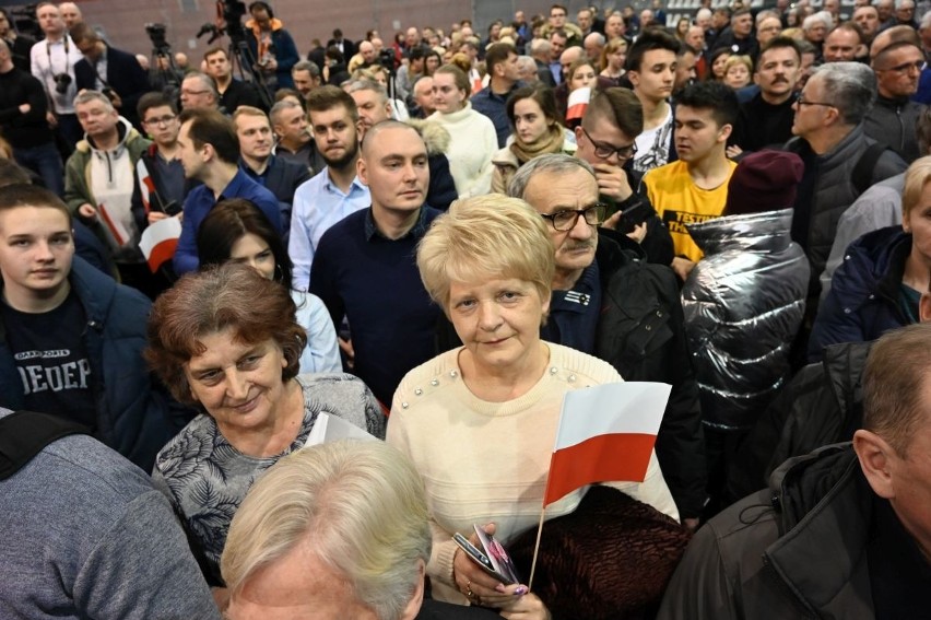 Prezydent Polski Andrzej Duda w Chęcinach. Zapraszamy na zapis transmisji (WIDEO, zdjęcia)