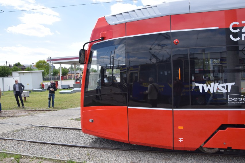 Pierwszy z tramwajów twist drugiej generacji kursuje już po...