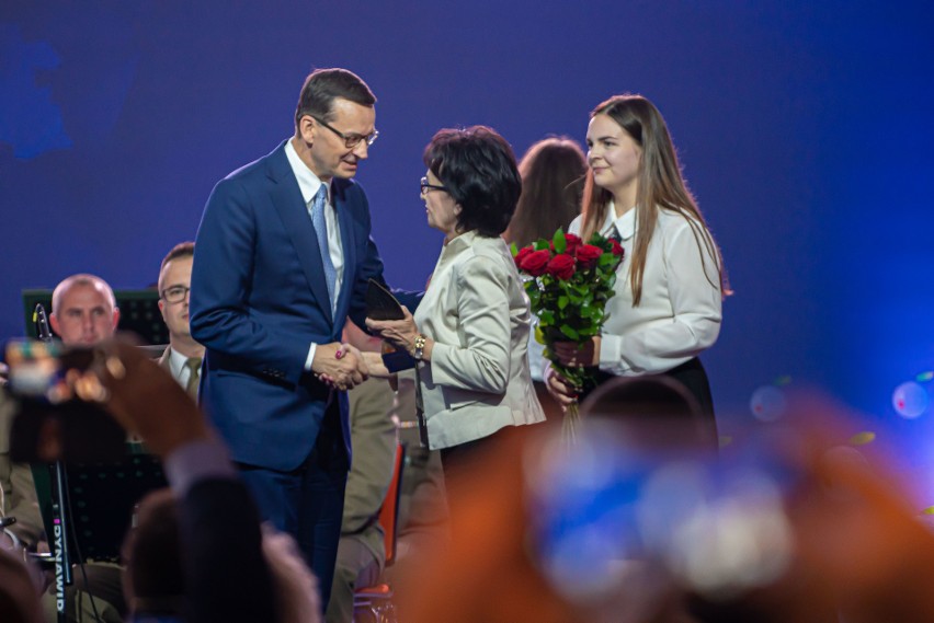 Krynica-Zdrój. Premier Mateusz Morawiecki Człowiekiem Roku Forum Ekonomicznego