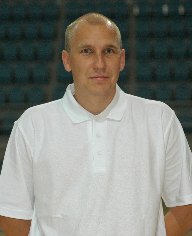 Marcin gołembiewski, autor komentarza "W samo południe"