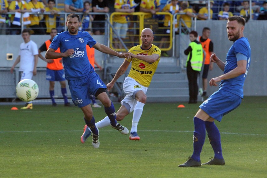 Motor Lublin pokonał Unię Tarnów. II liga coraz bliżej