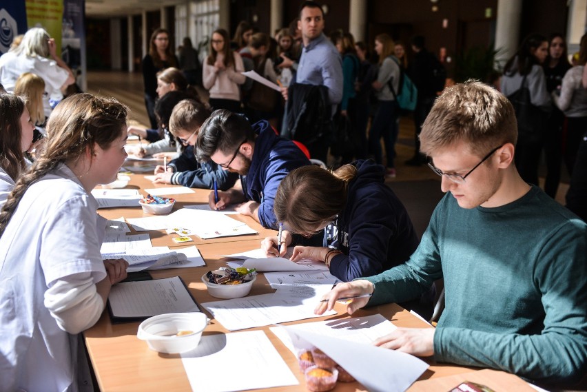 Marrow hero w Gdańsku. Studenci medycyny szukali dawców szpiku [ZDJĘCIA]