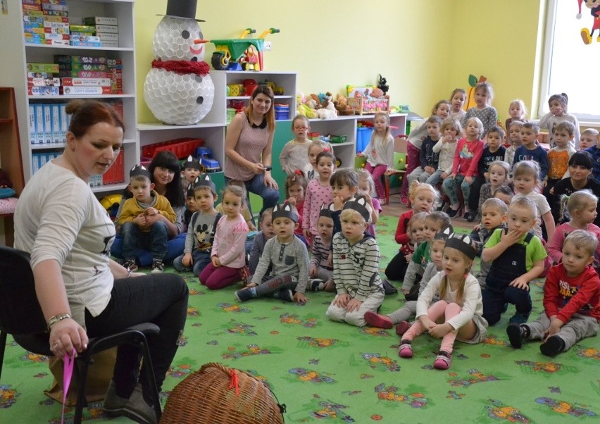 Lipnowskie bibliotekarki odwiedziły dwa przedszkola z okazji...