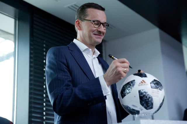 Plan Mateusza Morawieckiego uratuje polską piłkę?