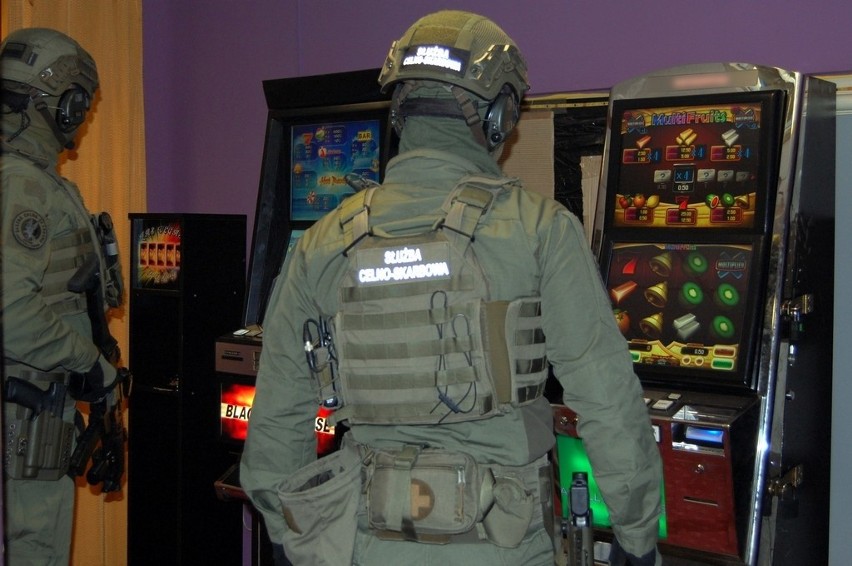 Podlaska KAS zabezpieczyła nielegalne automaty do gier hazardowych [ZDJĘCIA]