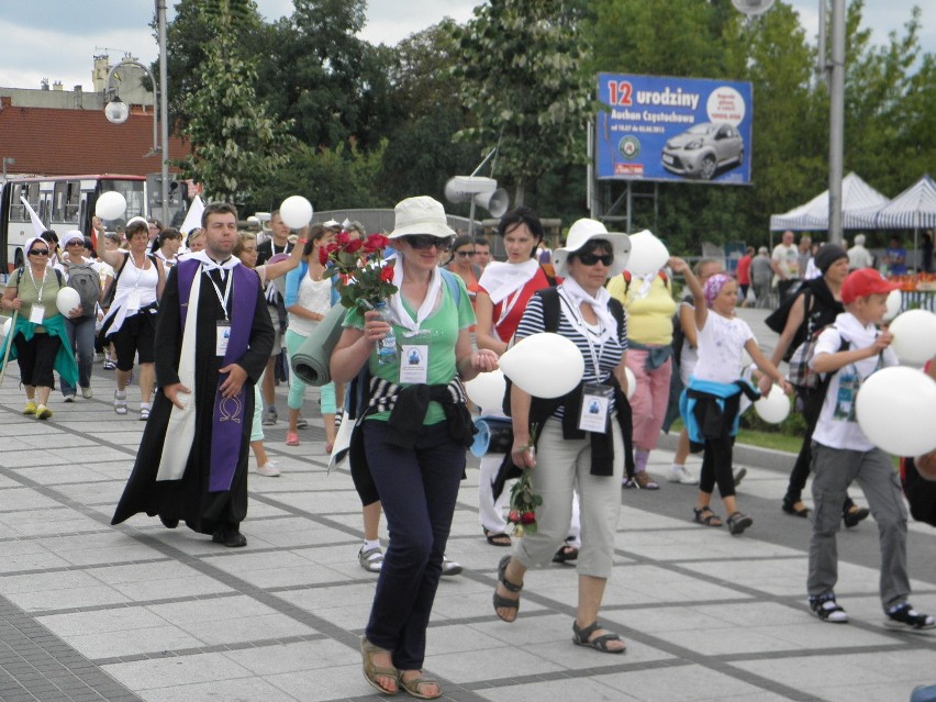 Pielgrzymka sosnowiecka jest już na Jasnej Górze [ZDJĘCIA]