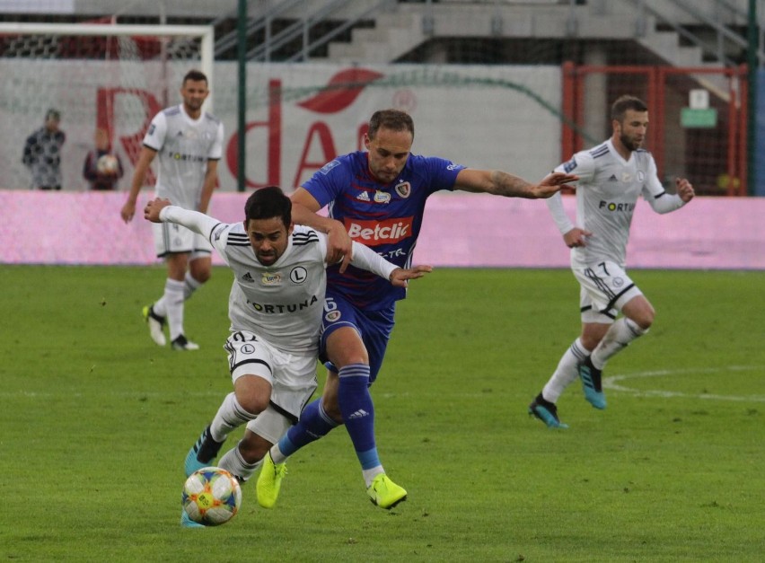 Piast Gliwice pewnie pokonał Legię Warszawa 2:0