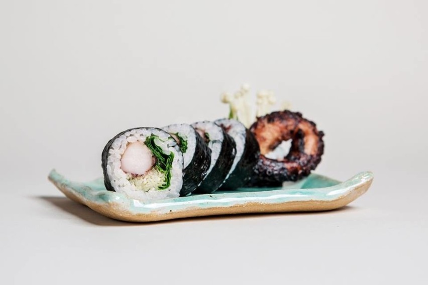 Spróbuj sushi w Izakaya sushi - nowe miejsce na mapie Wrocławia!