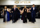Studniówka V Liceum Ogólnokształcącego. Maturzyści zatańczyli poloneza w Hotelu Atelia w Lublinie [FOTORELACJA]