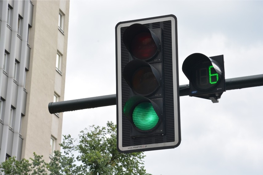 Liczniki zmiany świateł w Częstochowie znikają z kolejnych...