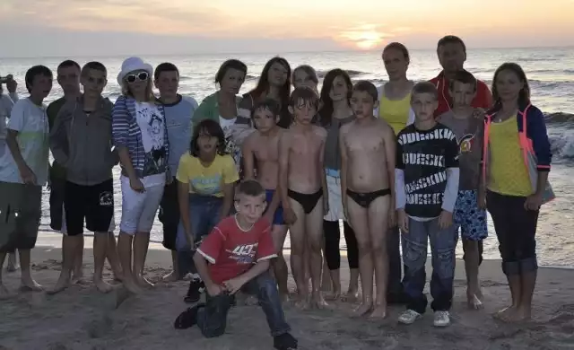 Dzieci z powiatu włoszczowskiego przeżyły niezapomniane chwile nad polskim morzem na wyspie Wolin.