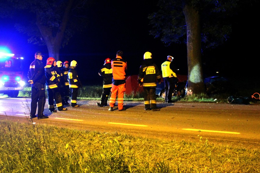Śmiertelny wypadek w Żychlinie. Zginęło troje młodych ludzi
