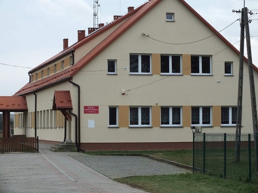 Szkoła Podstawowa w Trębowcu otrzyma nowe boisko szkolne