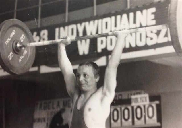Sztangista Odry Opole był jednym z najlepszych w tej dyscyplinie sportu Polakiem w historii.