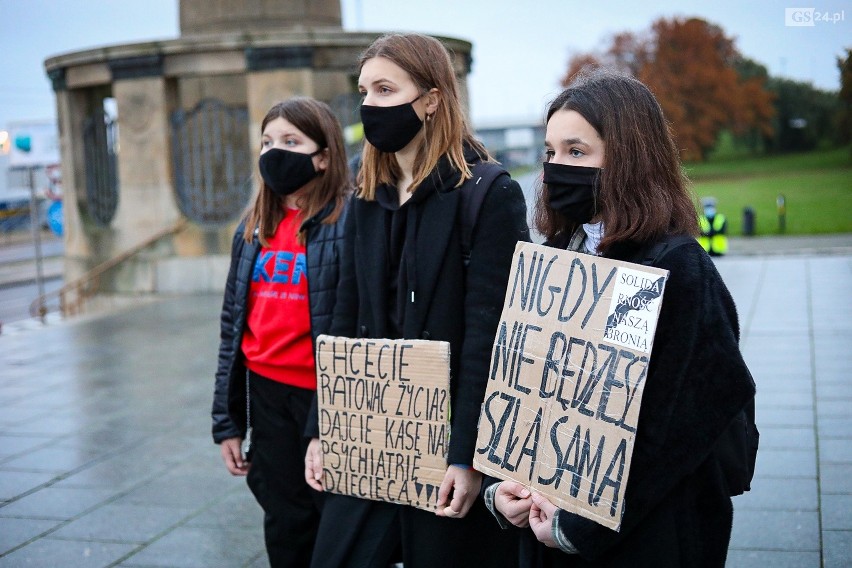 Strajk kobiet - manifestacja i przemarsz, 6.11.2020