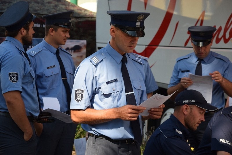 Patriotyczny Lubliniec oddaje hołd powstańcom warszawskim