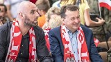 Minister Mariusz Błaszczak i koszykarz Marcin Gortat w 25. Brygadzie Kawalerii Powietrznej [ZDJĘCIA]