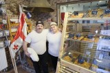 Gruzińskie rękodzieło w Toruniu! Pomogli piekarze Dawid i Angela z "Nazuki" na starówce