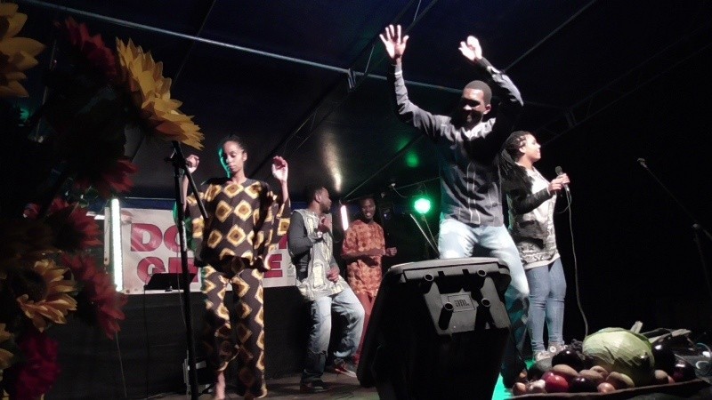 Zespół Jambo Africa porwał wszystkich do tańca.