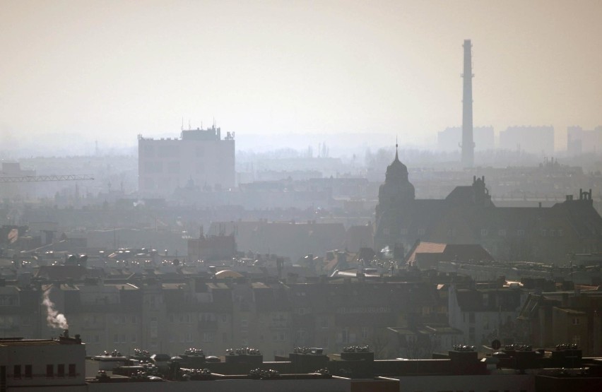 Normy szkodliwego pyłu PM10 zostały przekroczone w Poznaniu