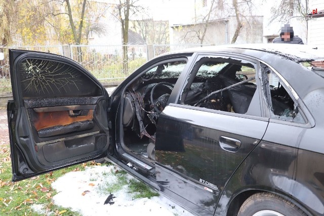 Kobieta z Myszkowa podpaliła auto sąsiadki z zemsty.