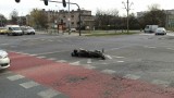 Motocyklista na Politechniki uratował pieszego! Jechał prawidłowo, położył motocykl [zdjęcia] 