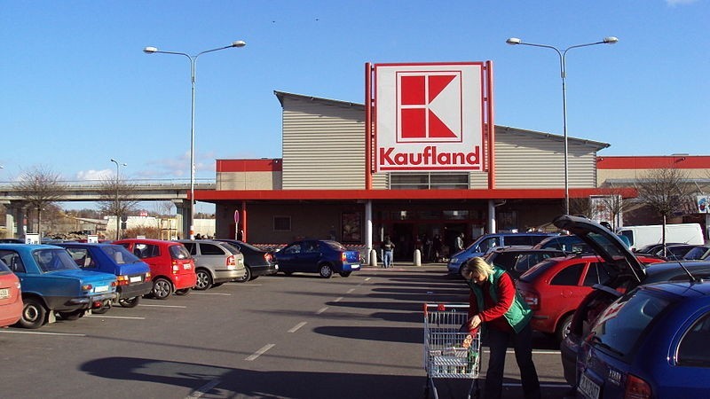 SKLEPY OTWARTE W BOŻE NARODZENIE:  KAUFLAND...