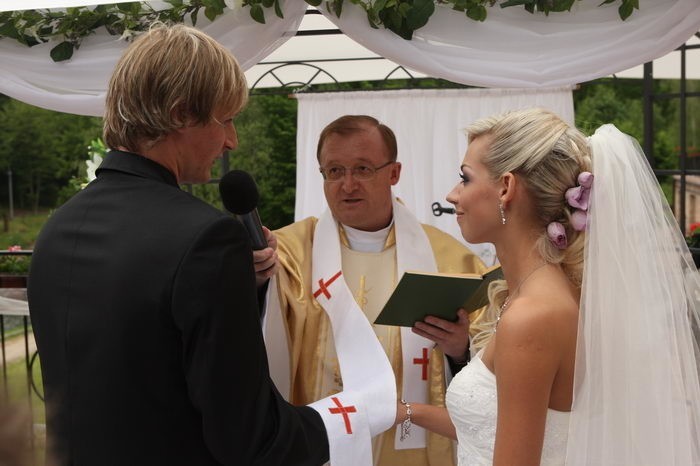 Ślub Mantasa Cesnauskisa i Kingi w Dolinie Charlotty