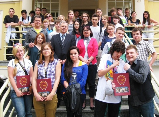 W finale o indeks Wyższej Szkoły Zarządzania i Administracji w Opolu walczyło 60 uczniów.