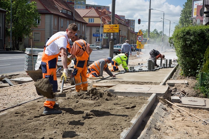 Budowa chodnika i ścieżki rowerowej przy ul. Szczecińskiej (zdjęcia, wideo)