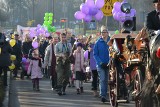 W Jastrzębiu-Zdroju mieszkańcy przeszli w Orszaku Trzech Króli. W czasie korowodu do kolęd przygrywała Orkiestra Dęta KWK „Jastrzębi ZDJĘCIA