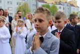 Pierwsza Komunia Święta w parafii Zesłania Ducha Świętego w Bełchatowie. 