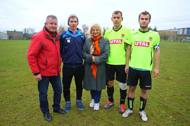 Od lewej: Krzysztof Wróbel, Wojciech Kustoń, Barbara Czachura, Marek Kulczak i Miłosz Machnik