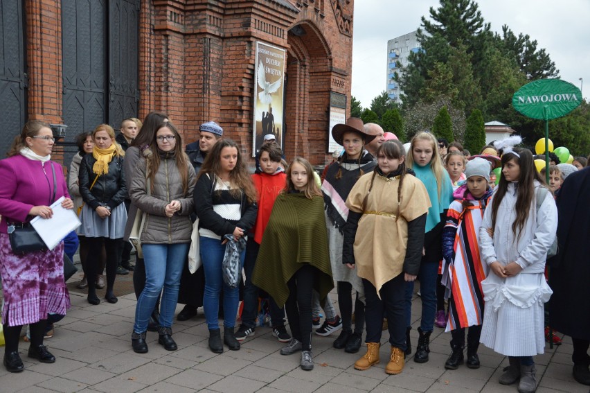 Misyjne święto w Tarnowie. Ulicami miasta przeszedł barwny marsz [ZDJĘCIA]