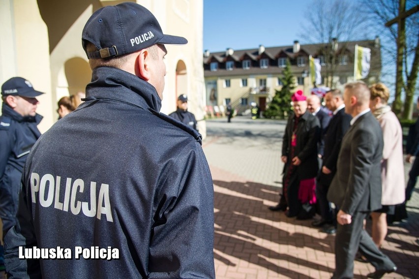 GORZÓW WIELKOPOLSKI. Lubuscy policjanci zabezpieczali wizytę prezydenta Andrzeja Dudy [ZDJĘCIA]