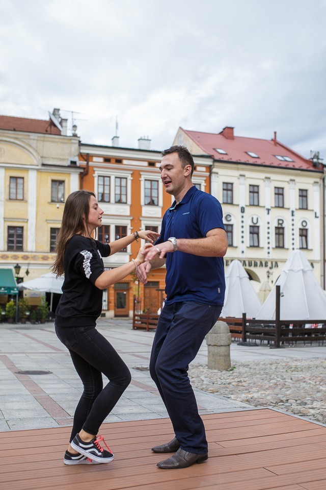 Letnie potańcówki wróciły do Tarnowa [ZDJĘCIA]