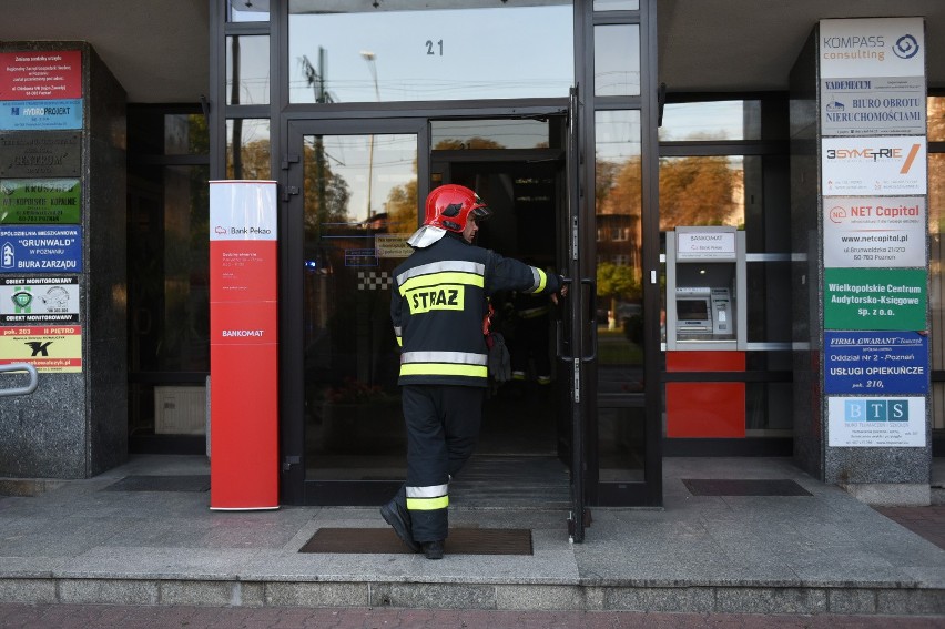 W niedzielę przed godziną 19.00 obok budynku przy ul....