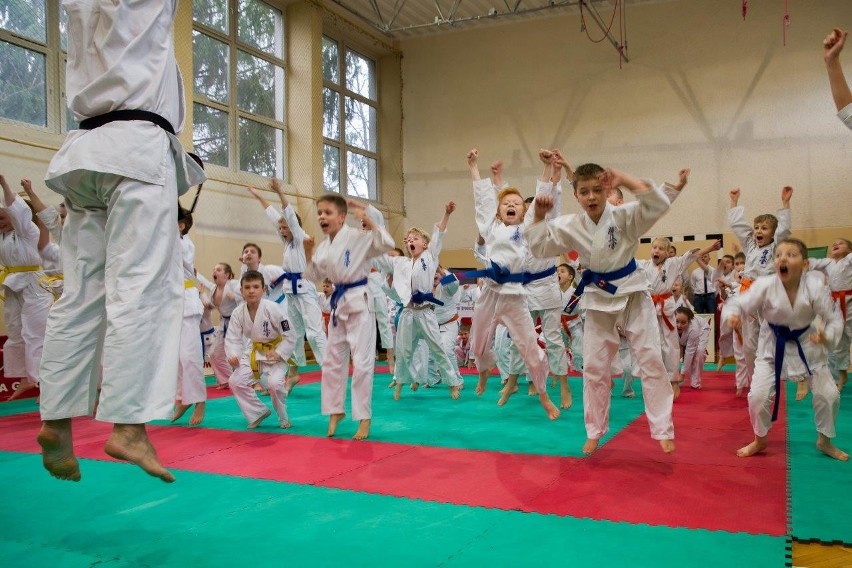 Świąteczny turniej karate w Dąbrowie Górniczej