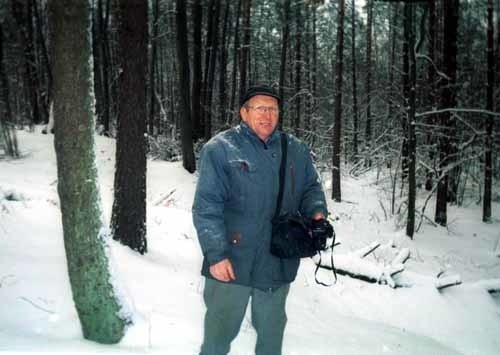 Aleksander Mamczur na swoich włościach - w roztoczańskim lesie w Dahanach