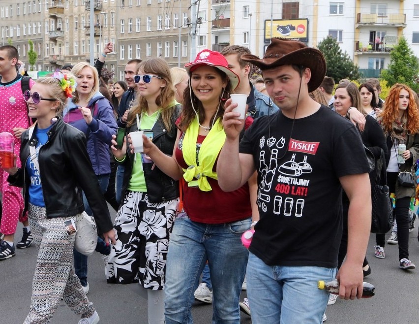 Juwenalia 2015 w Szczecinie. Studenci przeszli ulicami...