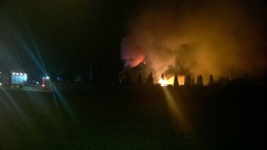 Pożar pod Ostrowem. W Trkusowie spłonął dom jednorodzinny