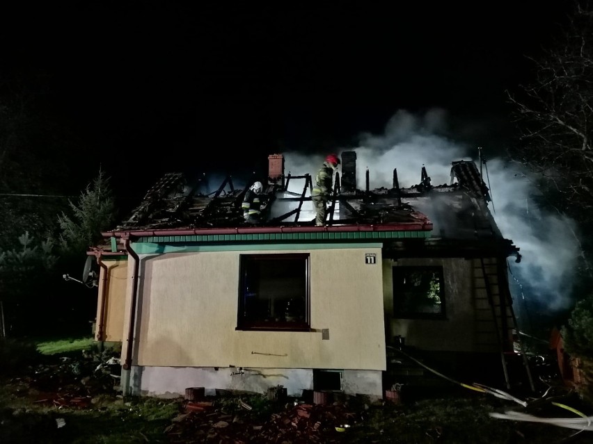 Rodzina z Brzezinek koło Wołczyna straciła w pożarze cały dobytek. Ruszyła zbiórka pieniędzy na pomoc pogorzelcom